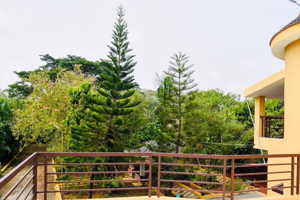 Nature Crafts Homestay Retreat