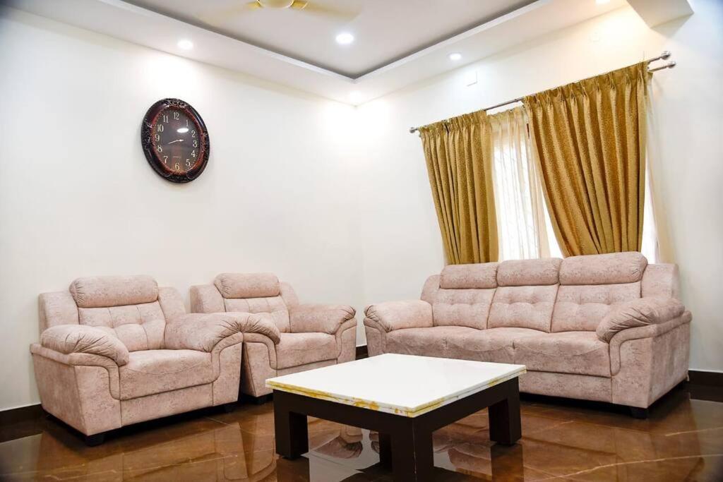 Nature Crafts Homestay Retreat