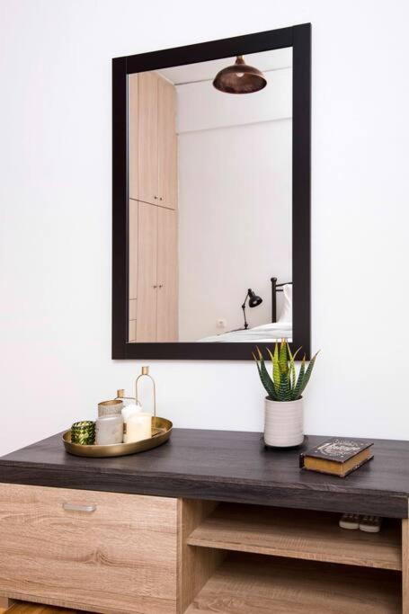 Lovely,central, spacious 2-bedrooms apartment