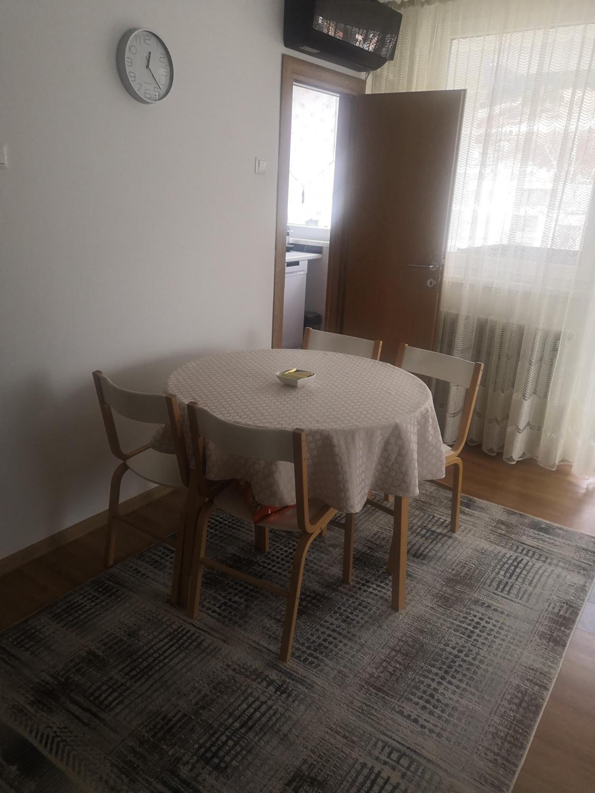 Apartman Deni