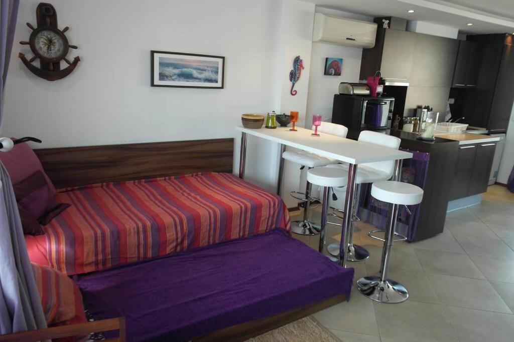 Cozy studio in Balchik
