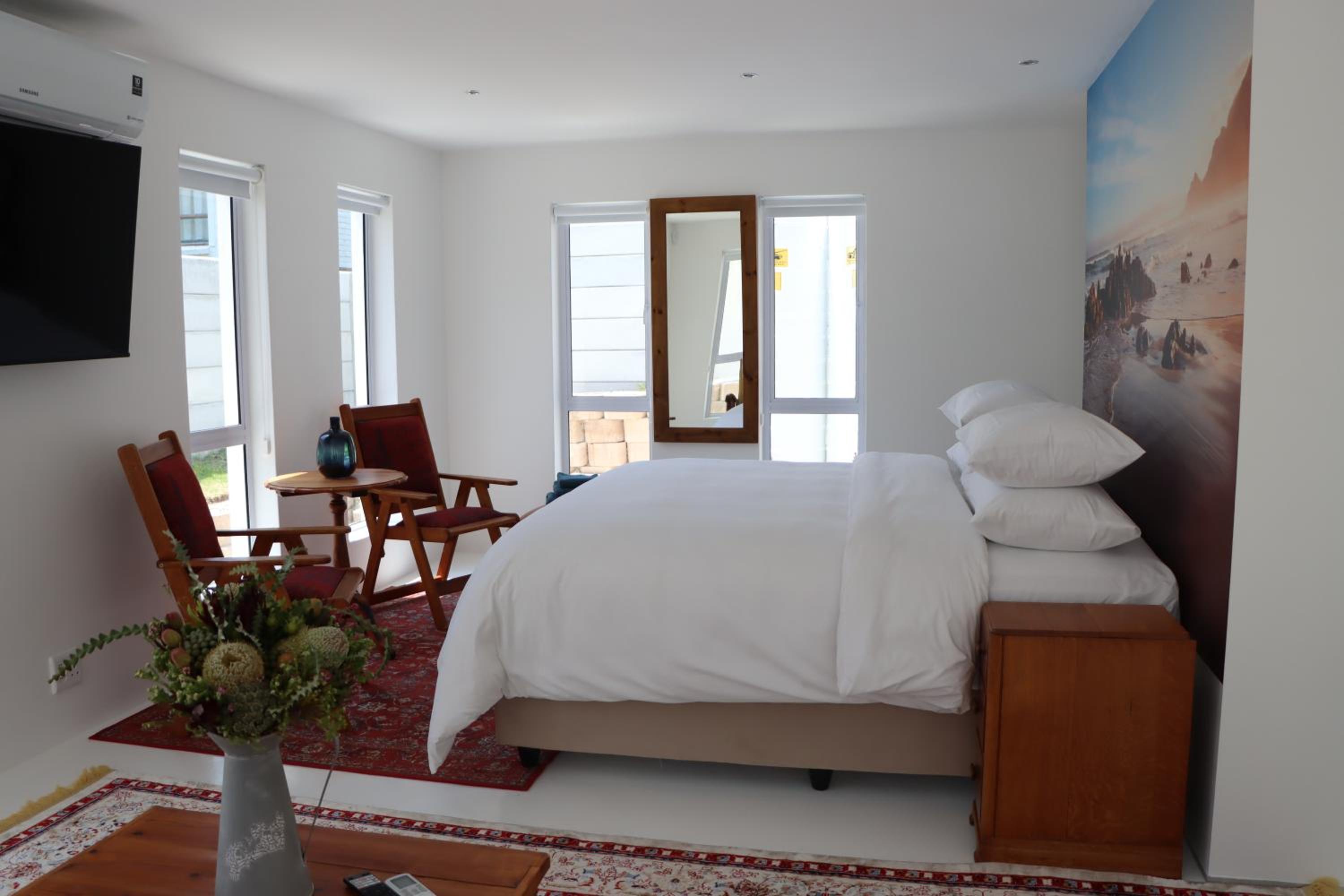Nivenia Beach House view 3