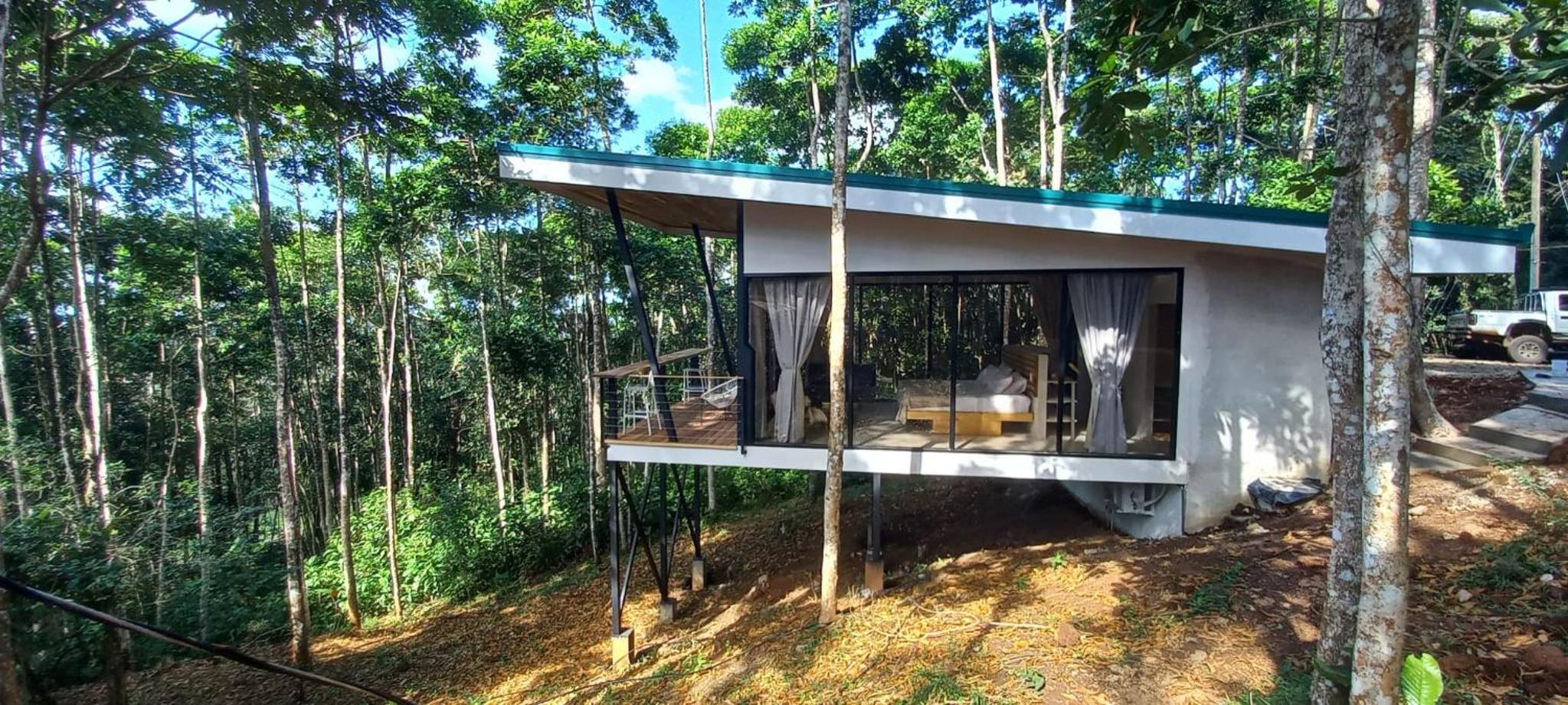 Pandanus Lodge & Retreats Bungalow Gingiber