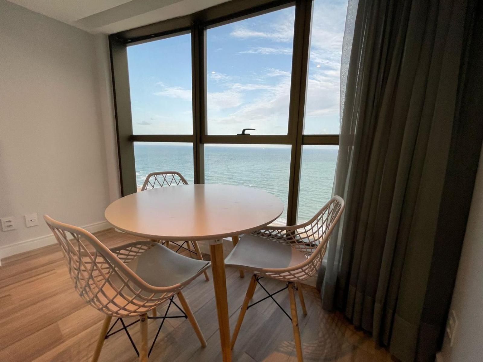 BEIRA MAR- FLAT EXECUTIVE