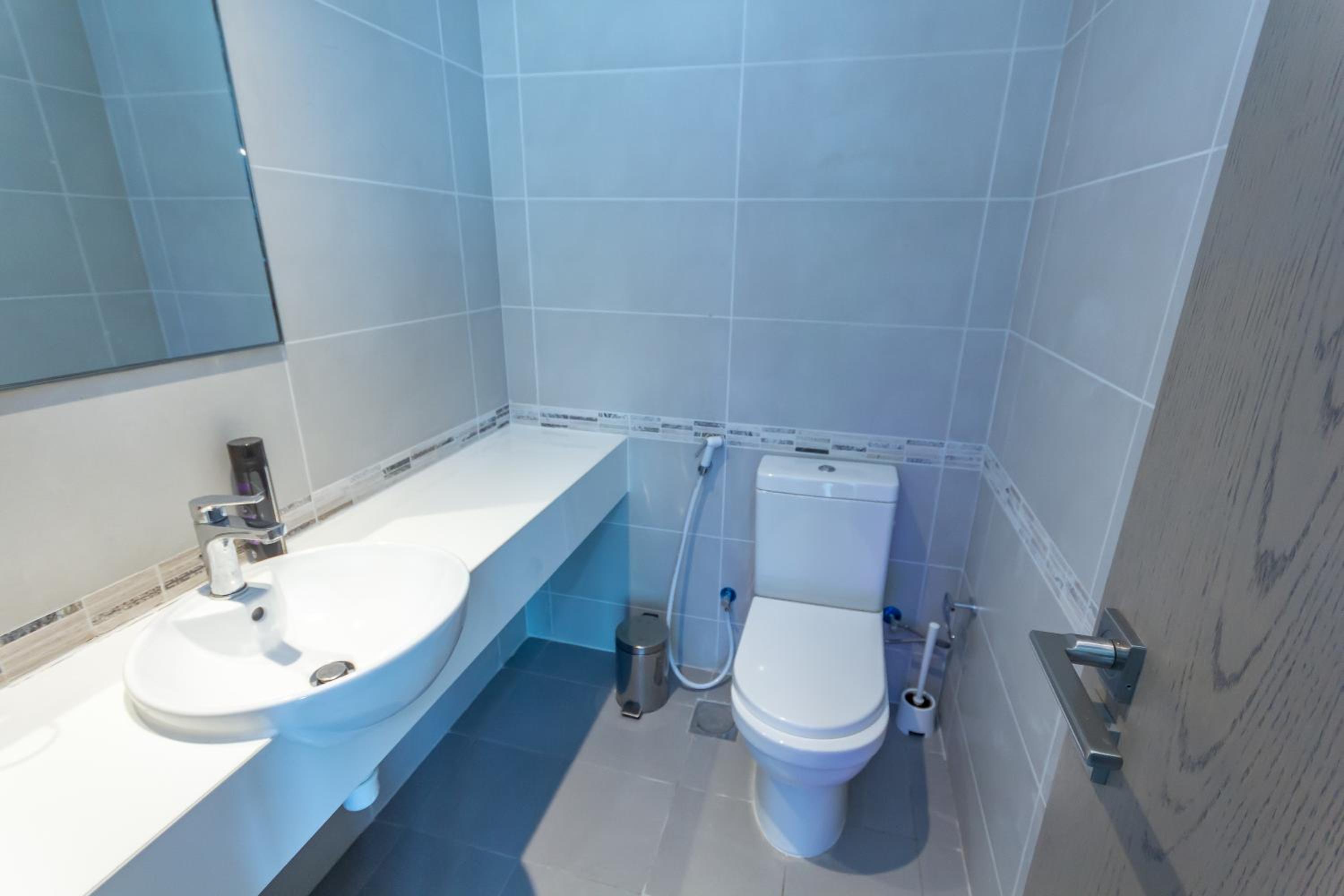 Deluxe One Bedroom Apartment for rent in Dubai Al Barsha south — Dubai photo 5