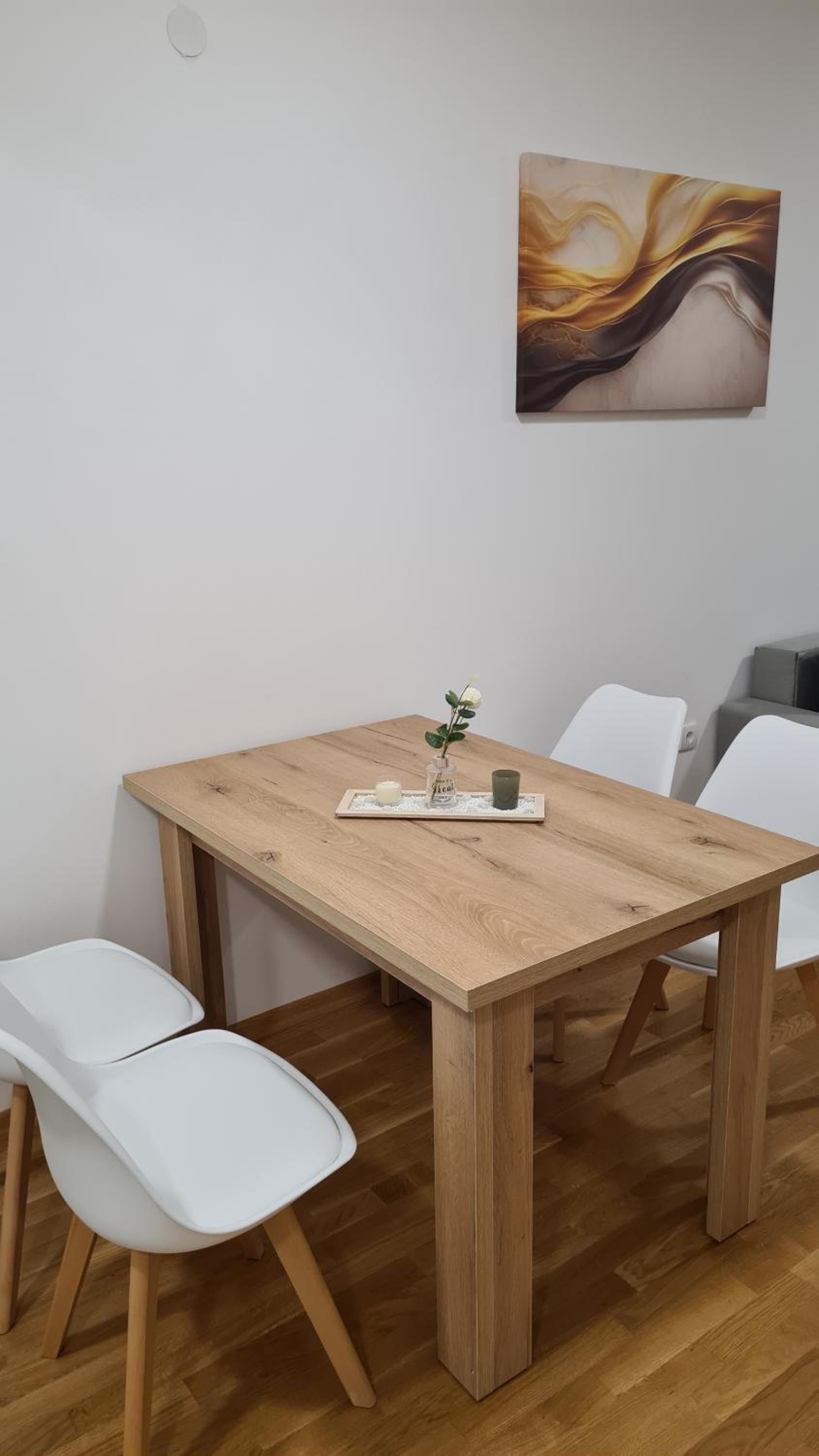 Apartment Leona