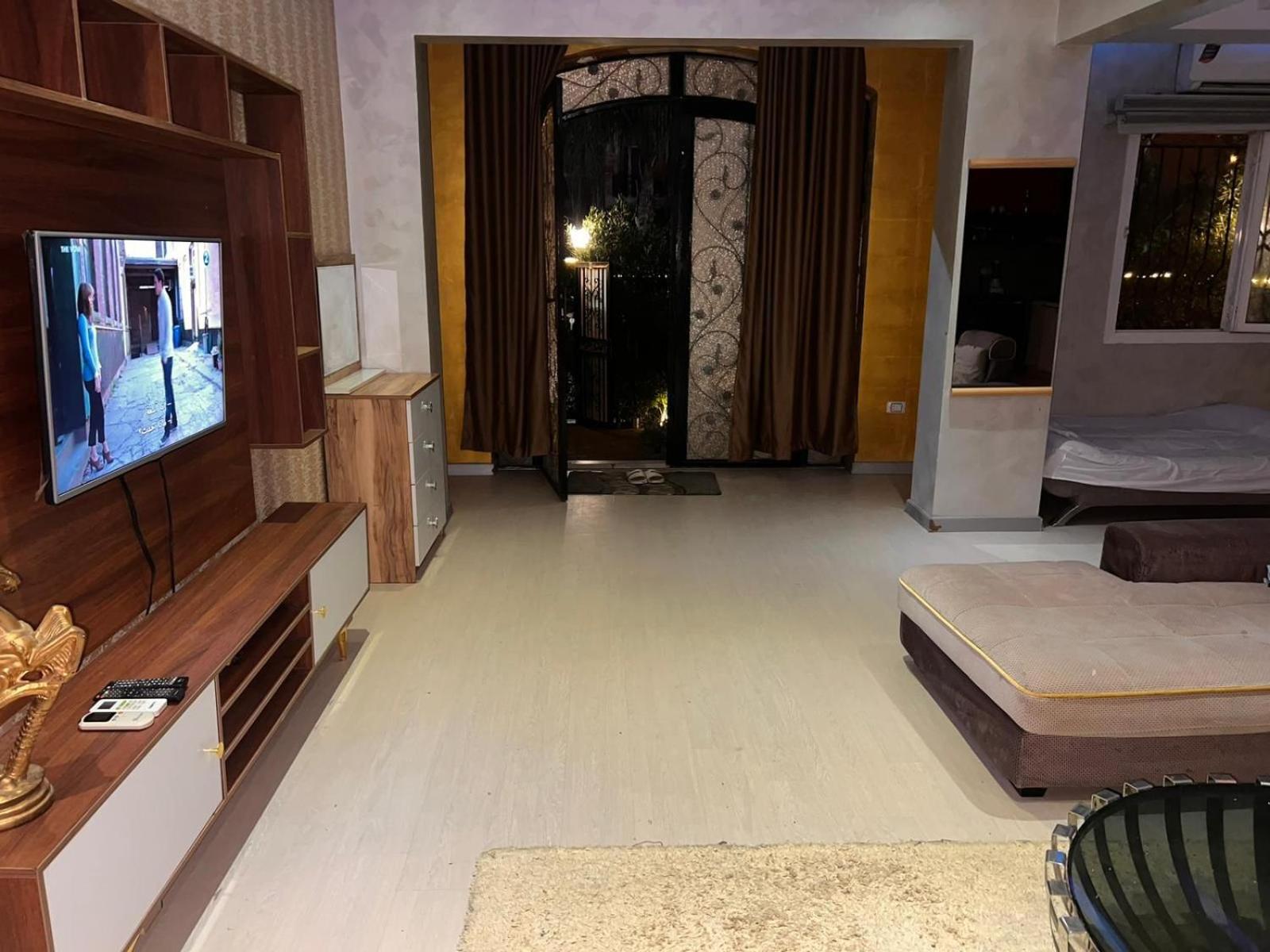 Cozy Apartment With Garden in sheikh Zayed