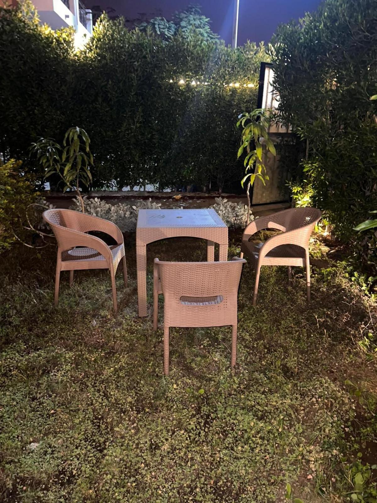 Cozy Apartment With Garden in sheikh Zayed