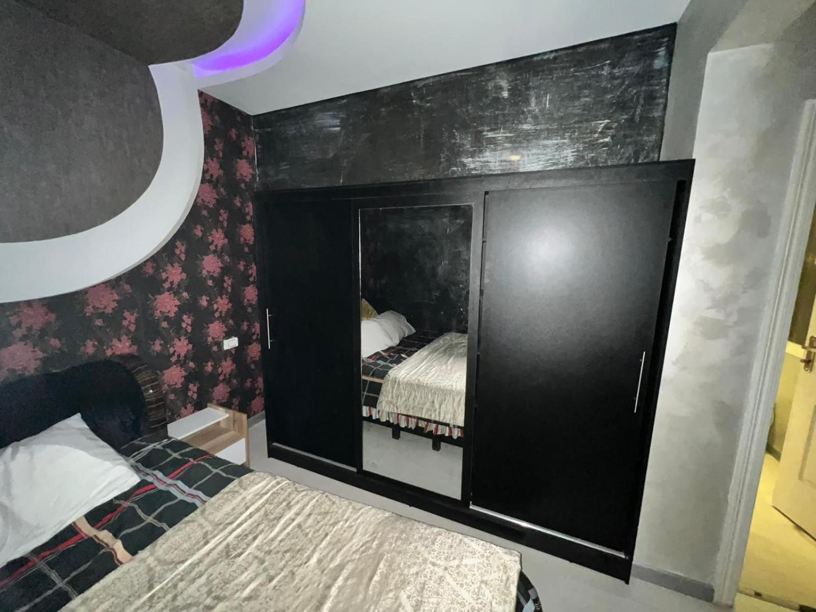 Cozy Apartment With Garden in sheikh Zayed
