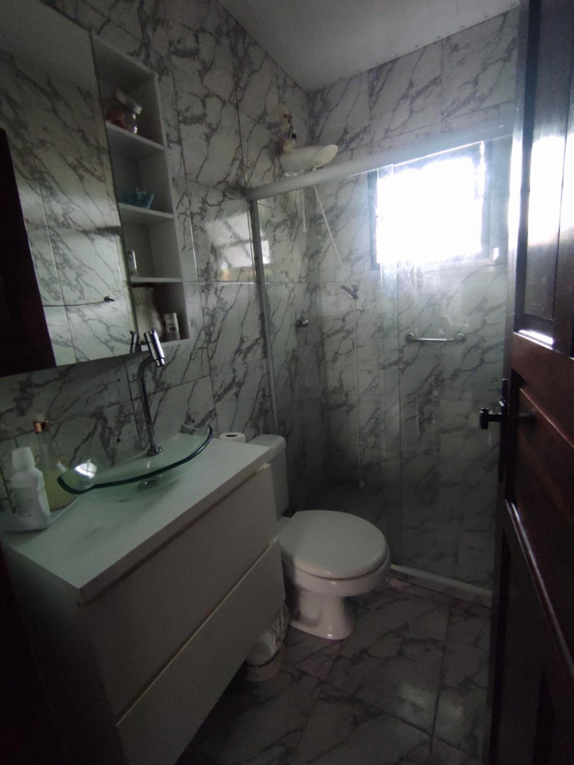 Casa 2 qtos, sendo suíte com cama Queen ar condicionado
