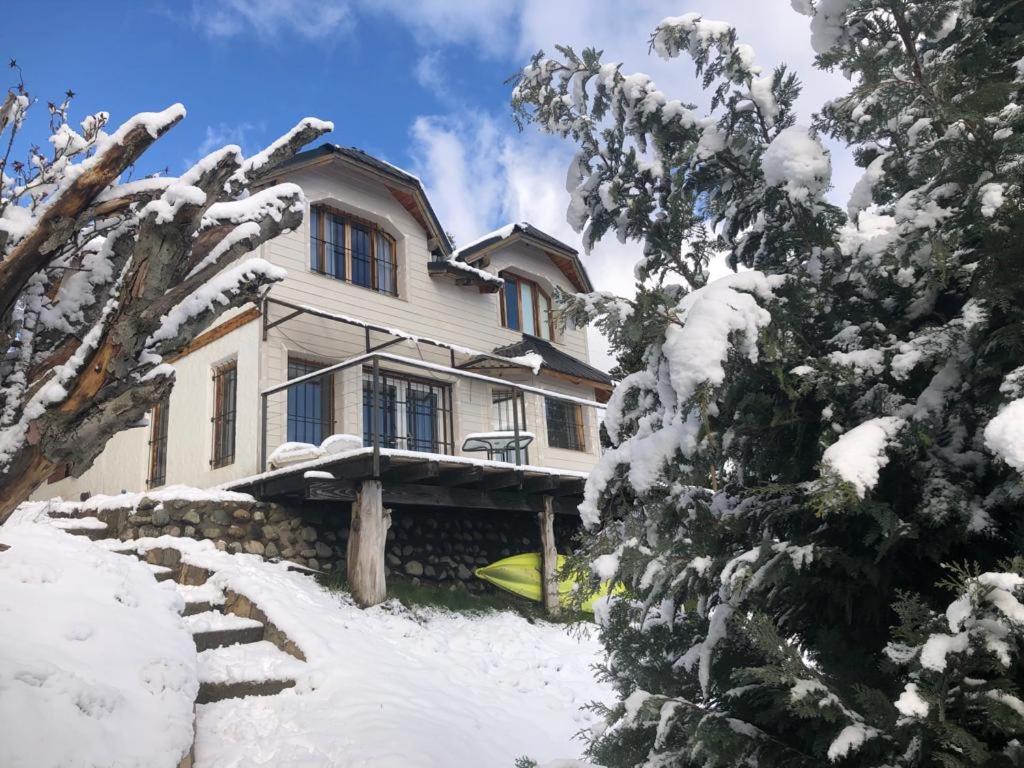 Casa con Increíble Vista al Lago (Michay)