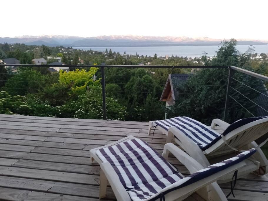 Casa con Increíble Vista al Lago (Michay)