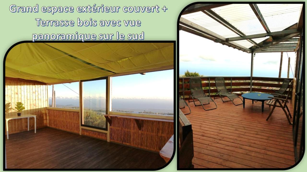 Le Belvédère du Piton Hyacinthe grande villa capacité 22 personnes avec vrai jacuzzi billard trampoline babyfoot view 2