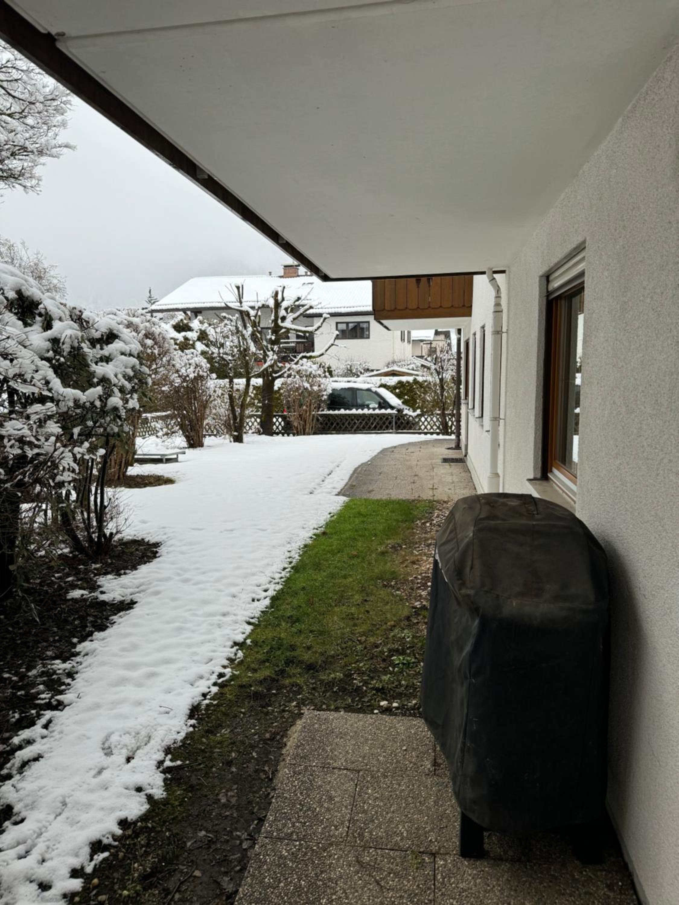 Ferienwohnung Gary mit zwei Terrassen und Garten