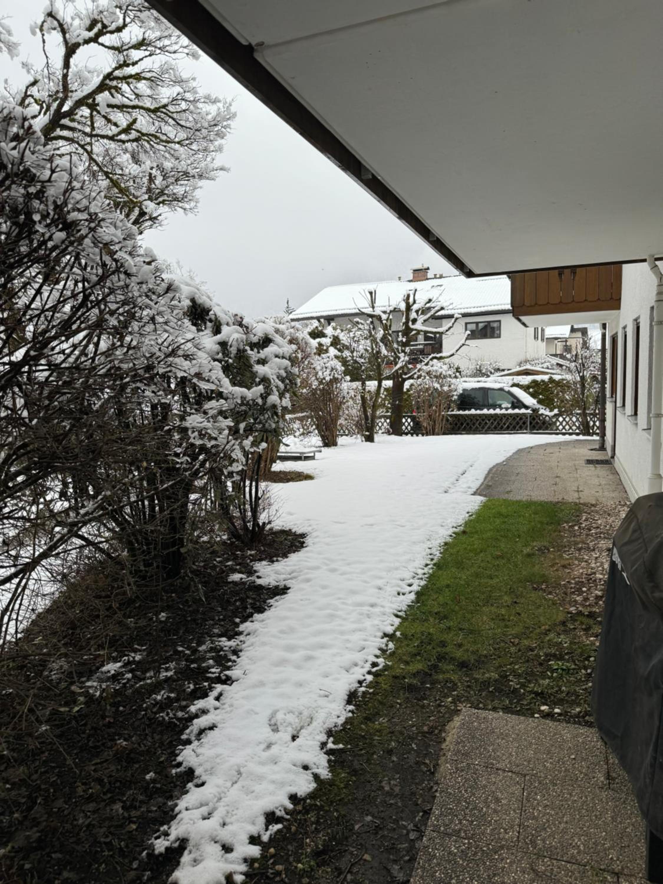 Ferienwohnung Gary mit zwei Terrassen und Garten
