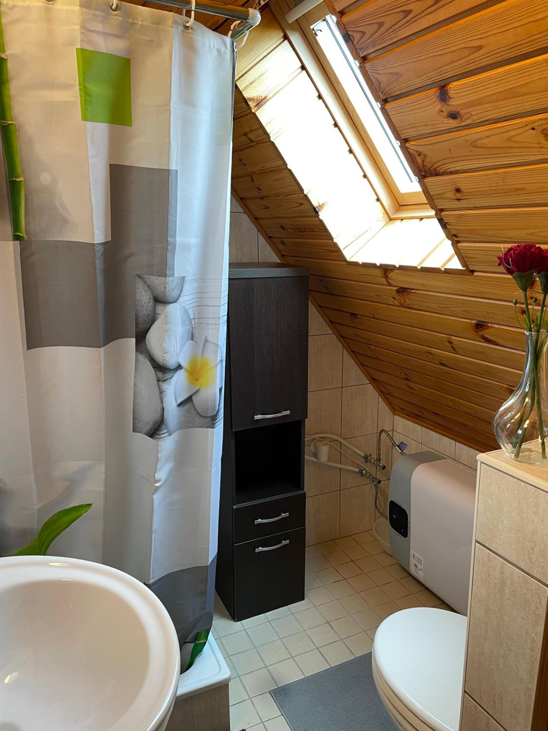 Alma Apartmanház