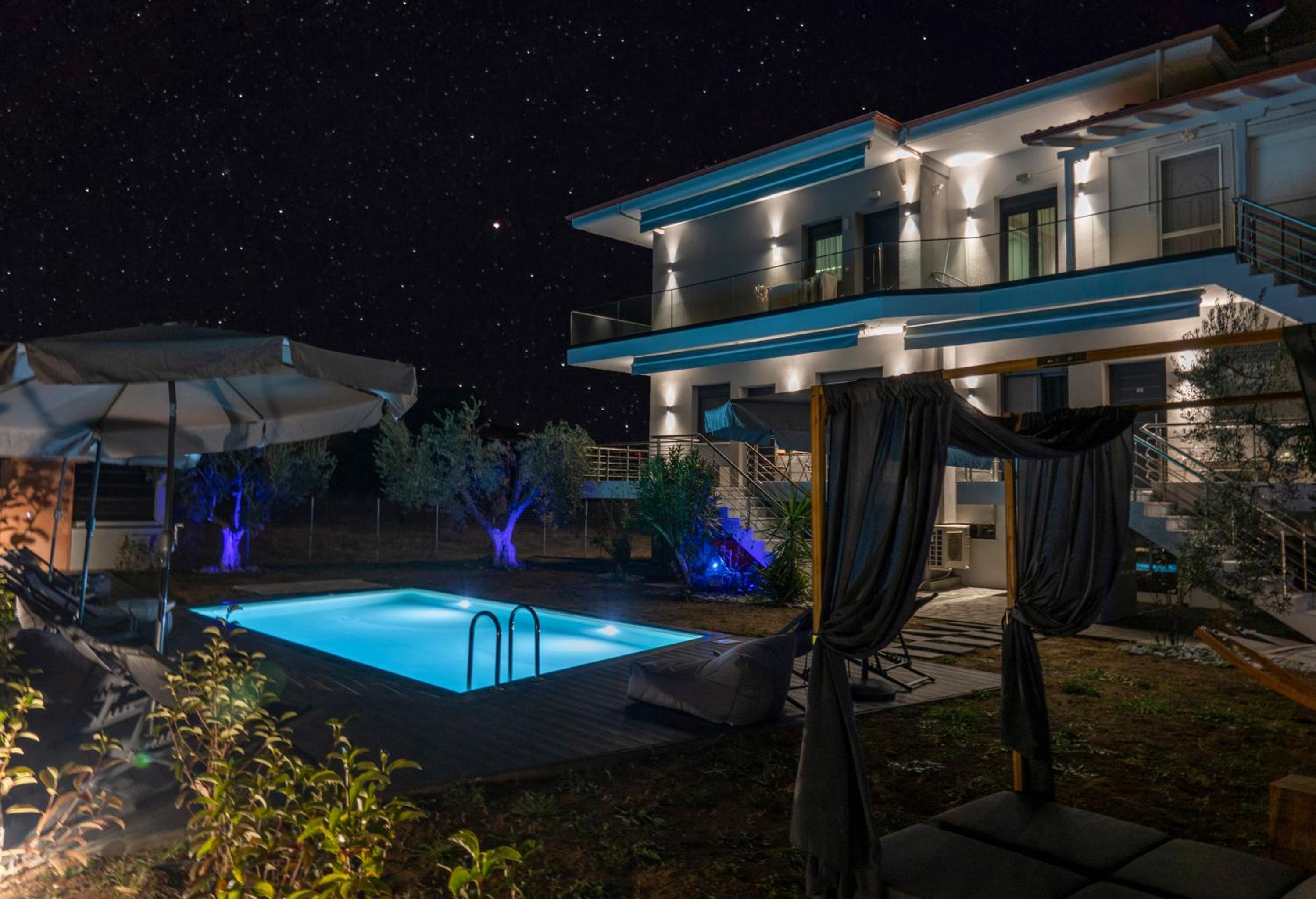 Berries Luxury Apartments