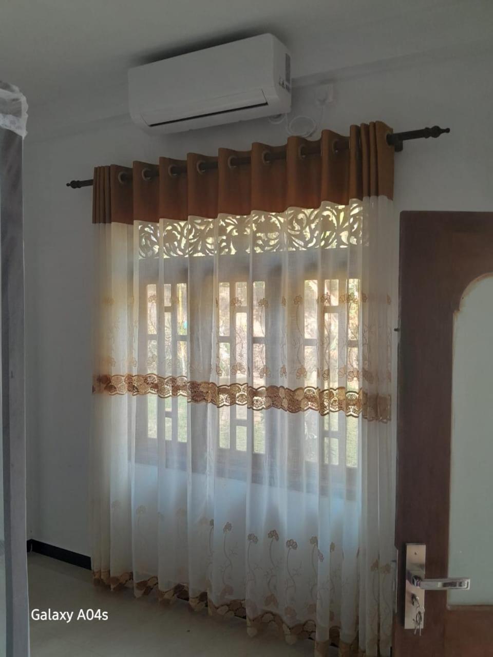 Batawala Resort One AC Room - weligama view 2