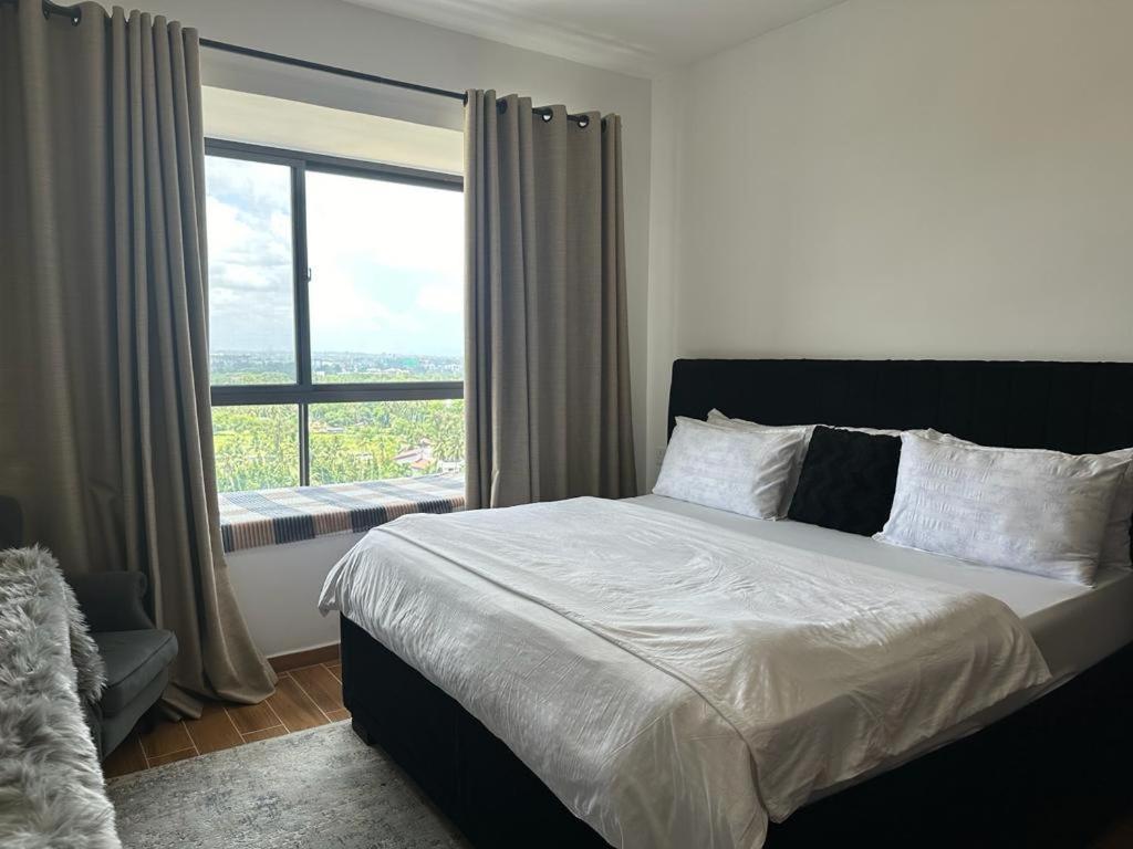 LUXURY PALM VILLAGE APARTMENT