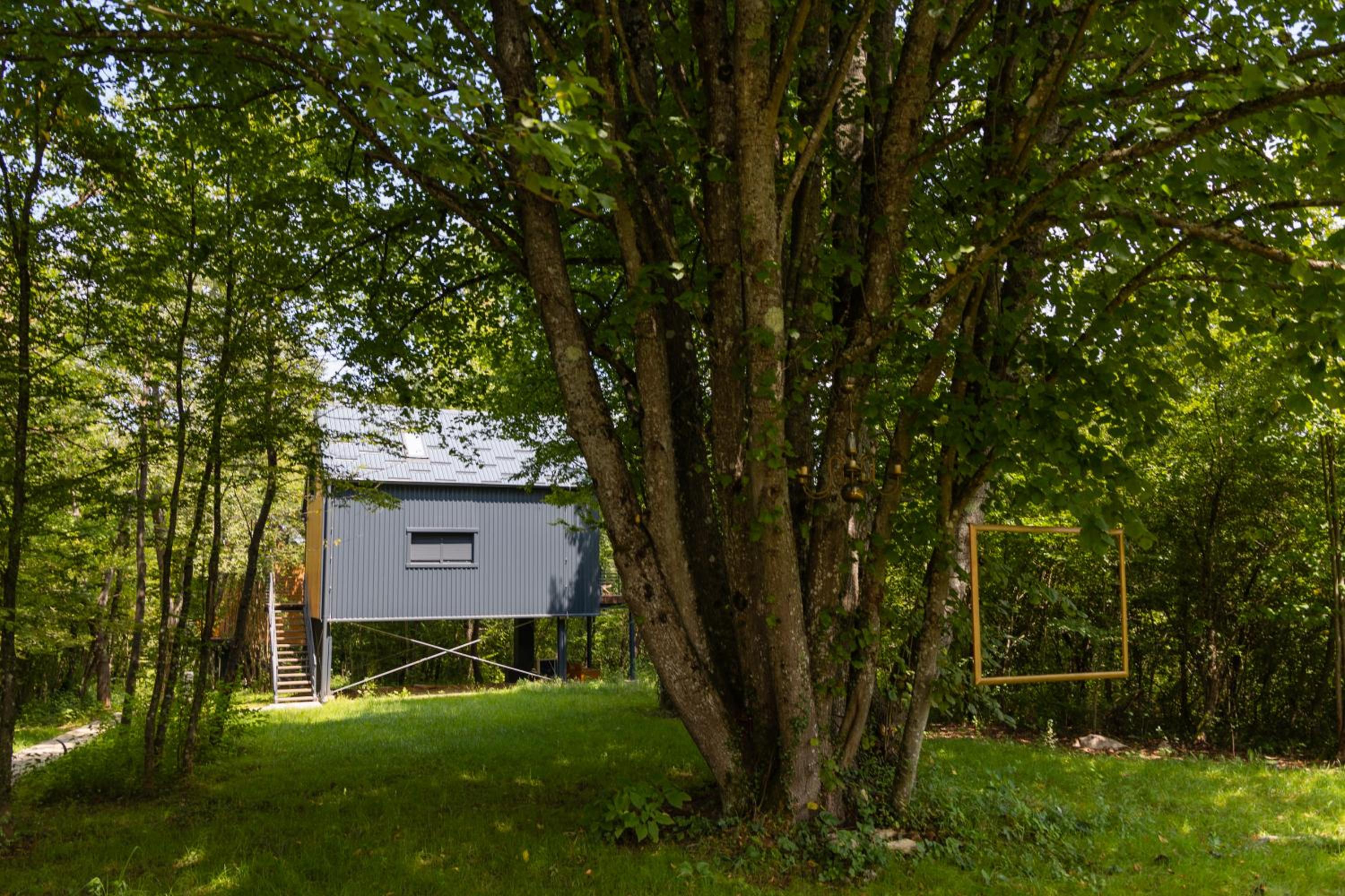 Tree Elements treehouse retreat