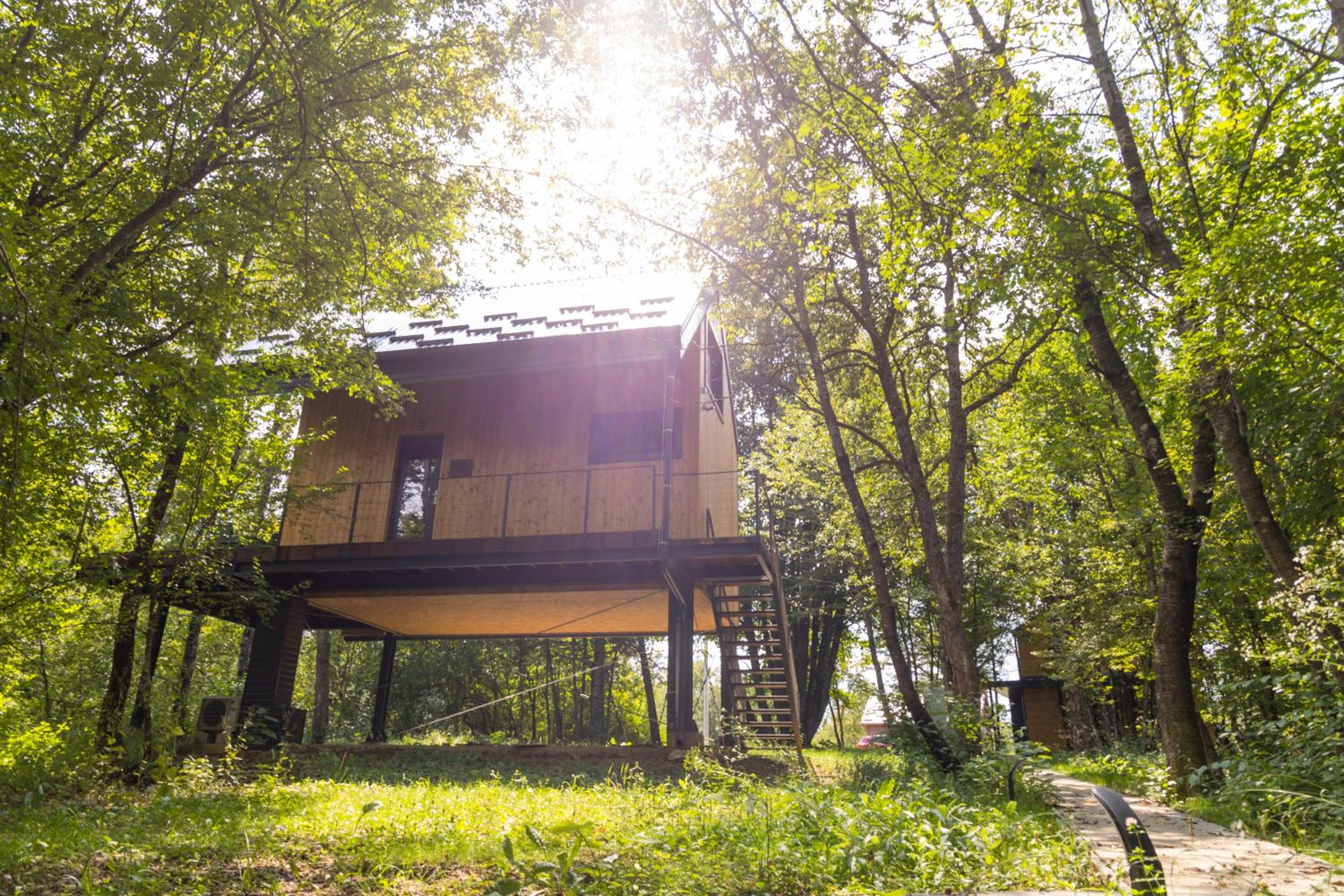 Tree Elements treehouse retreat