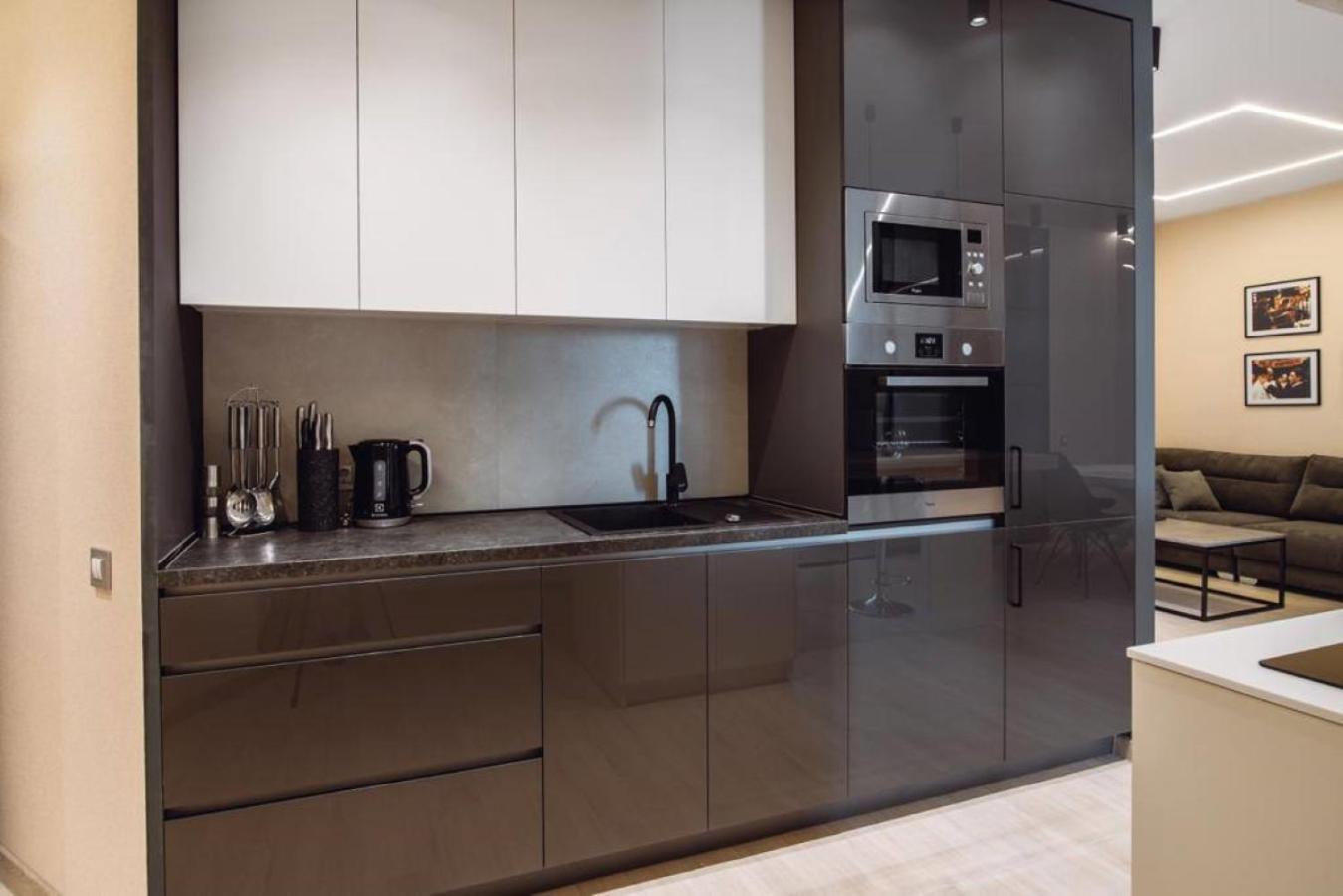Sea Symphony Luxury Apartments