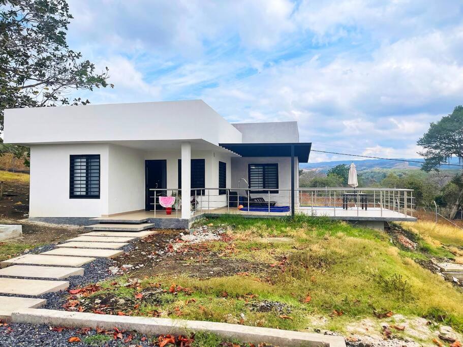 Villa Nicolás Casa Campestre