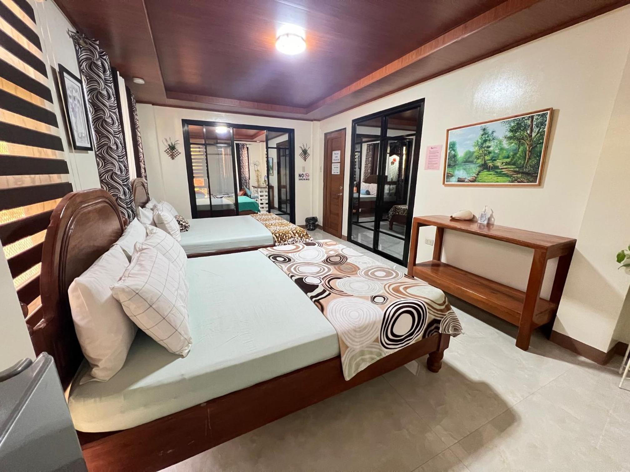 Villa Lourdes view 3