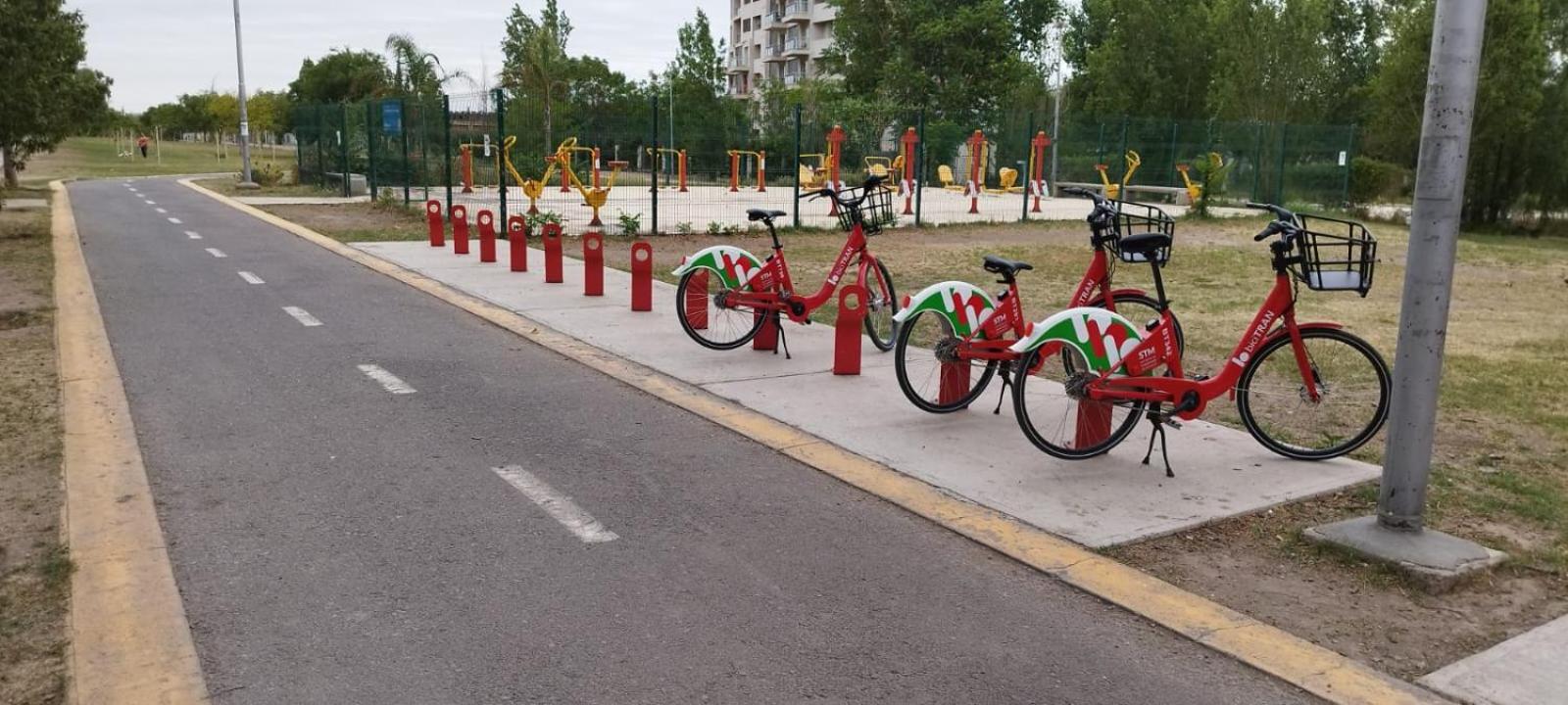 Casa Céntrica Ideal Familias Estacionamiento para 3 vehículos Ubicación Premium