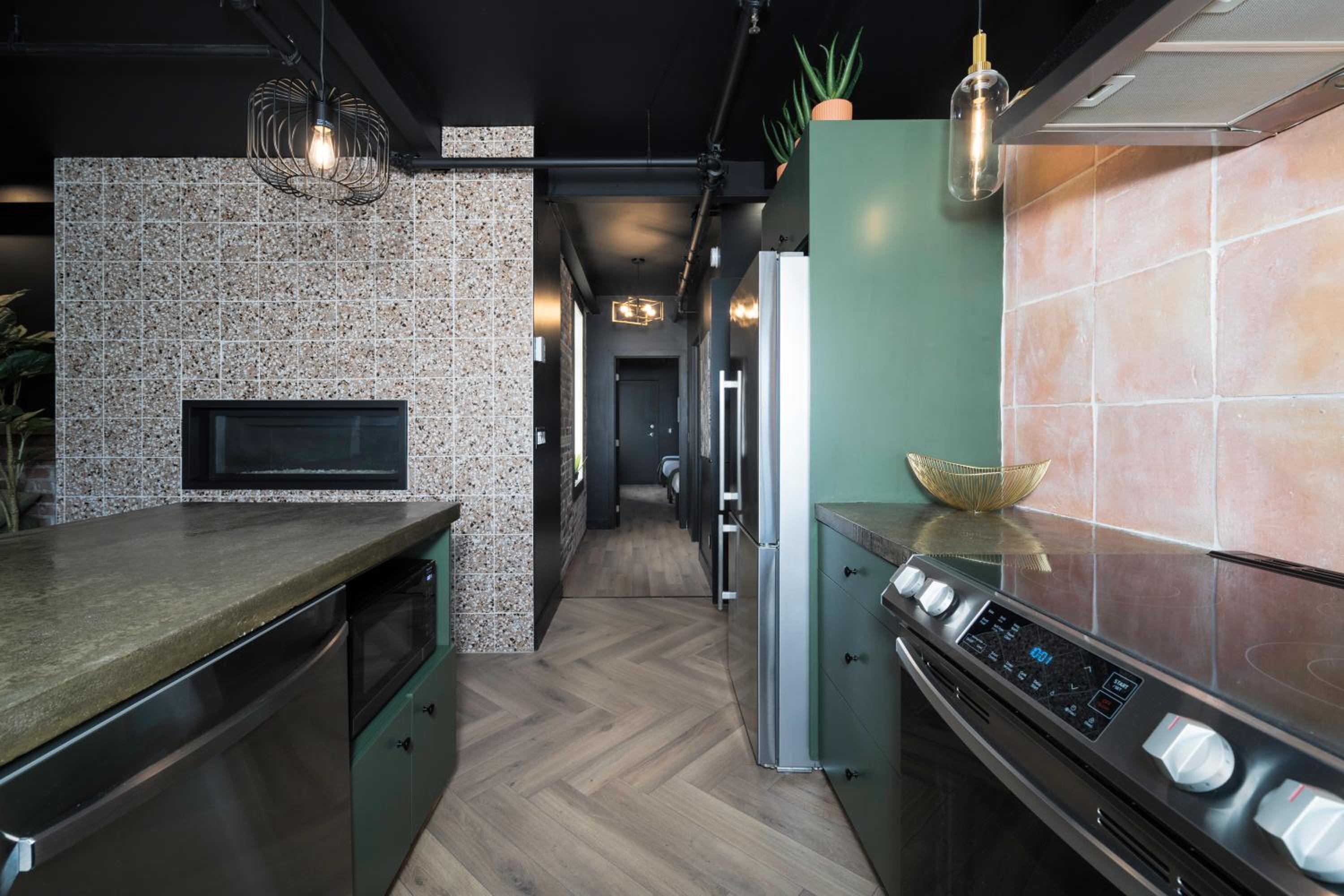 Deluxe Penthouse / / 2 in 1 Downtown Quebec City