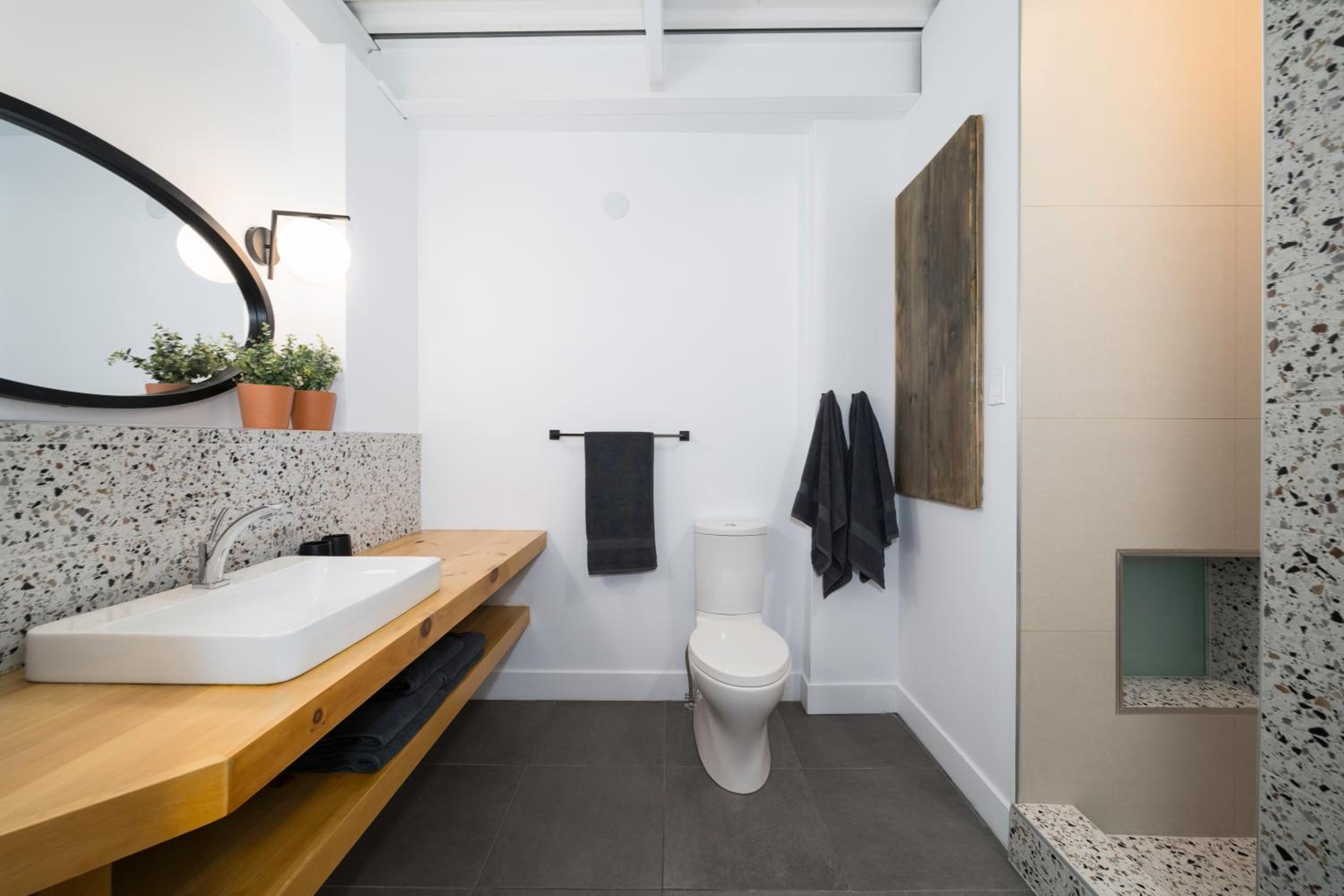 Deluxe Penthouse / / 2 in 1 Downtown Quebec City