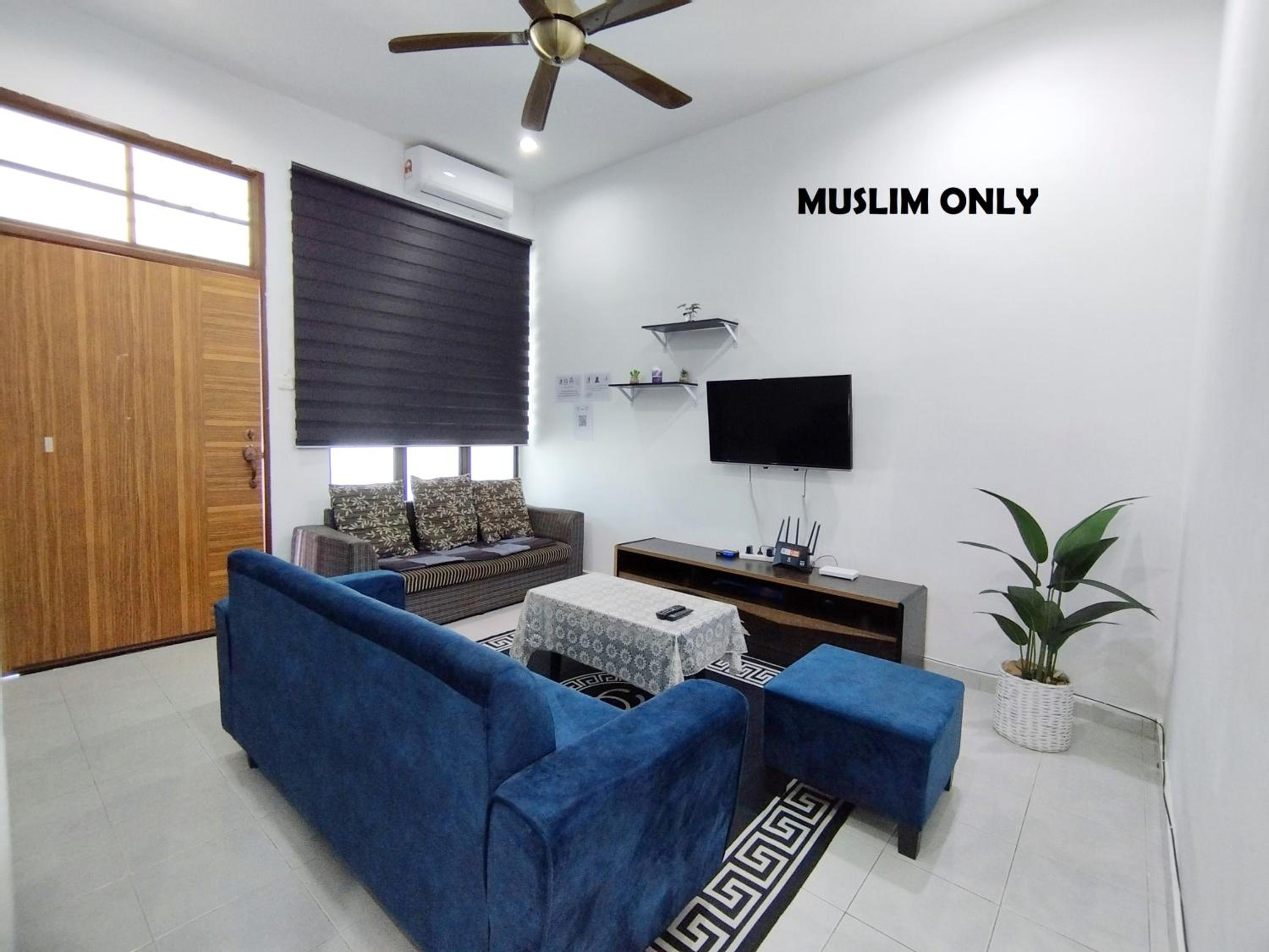 Indah Damai Homestay