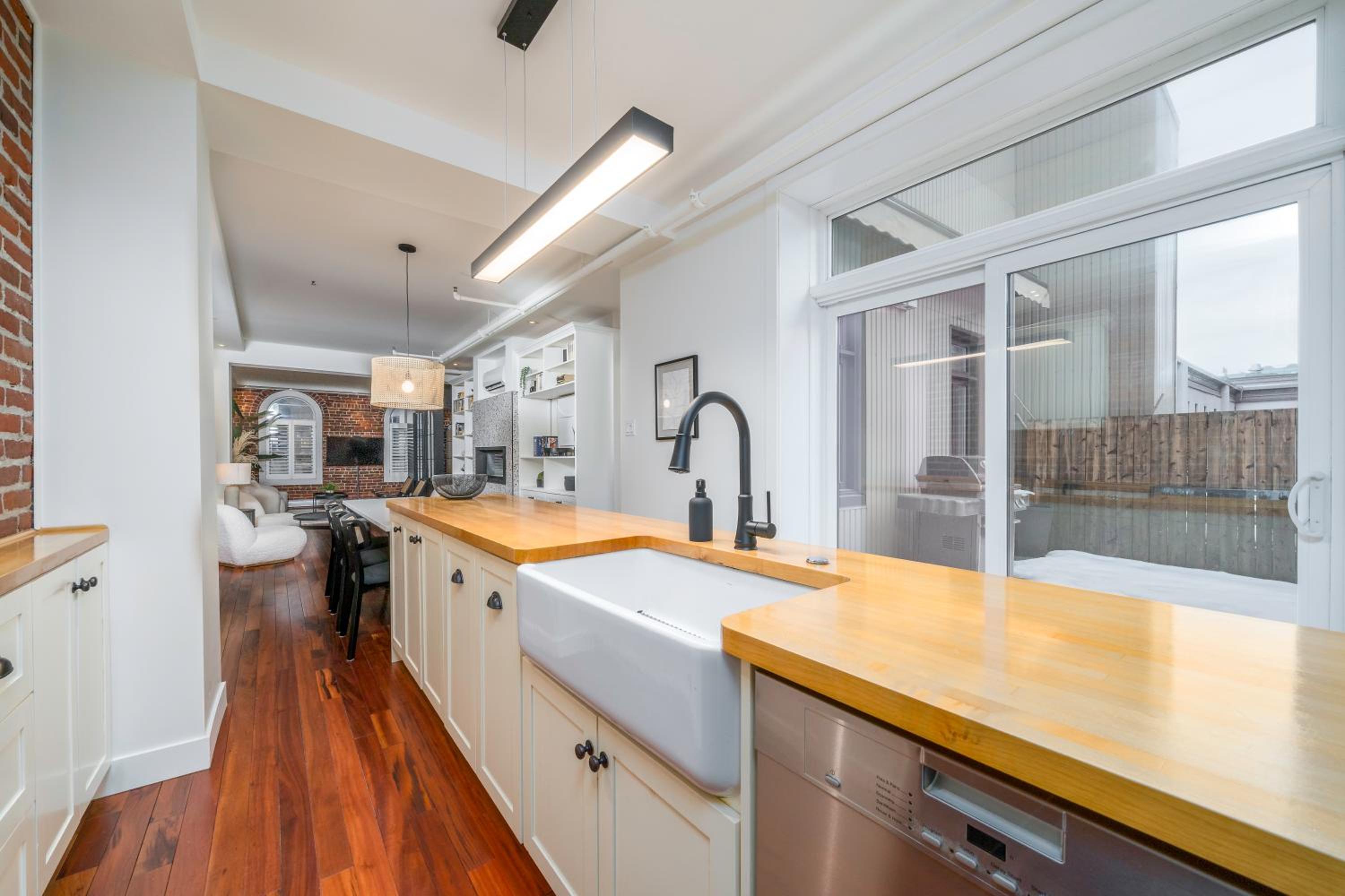 Deluxe Penthouse / / 2 in 1 Downtown Quebec City