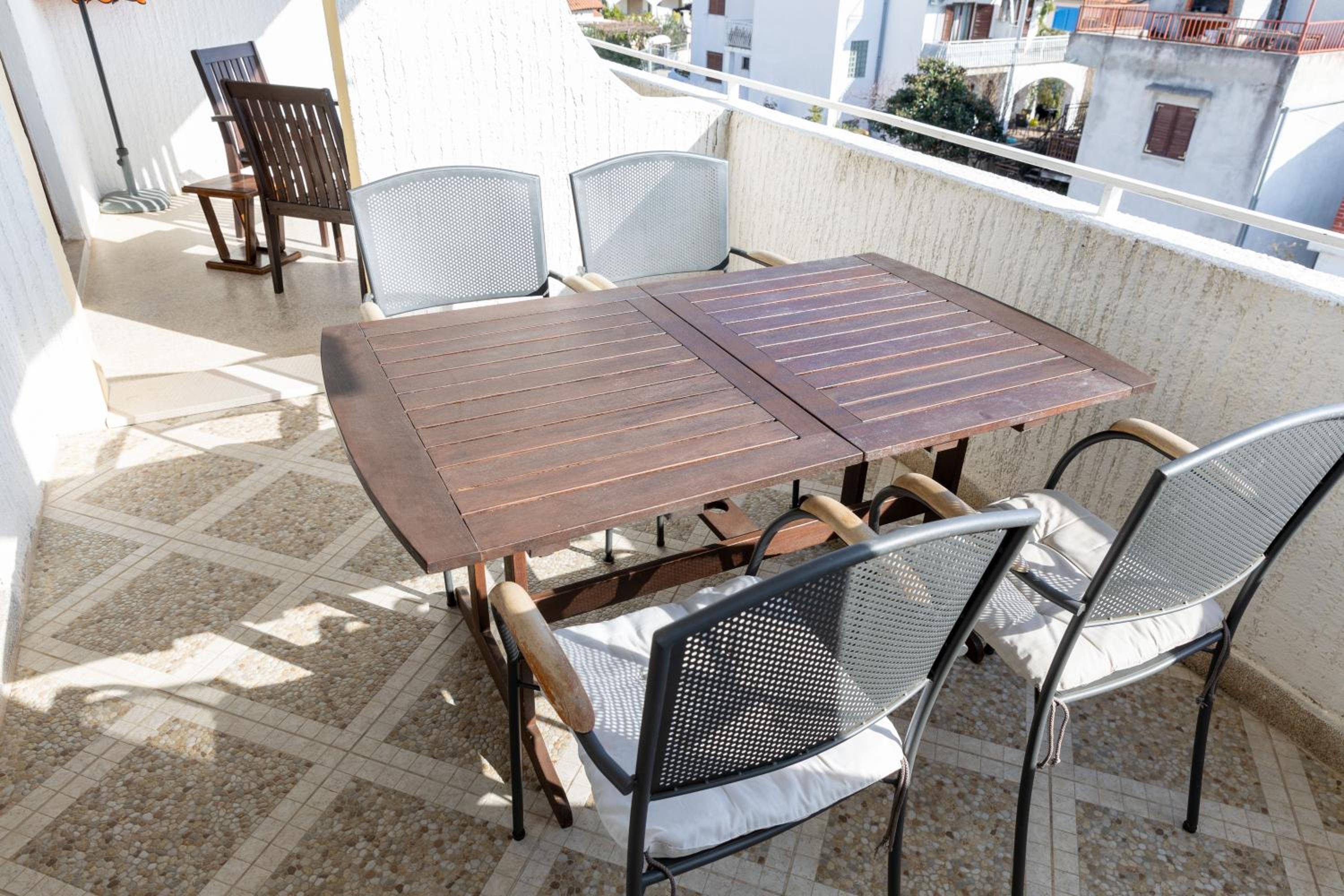 Apartmani Trlaja