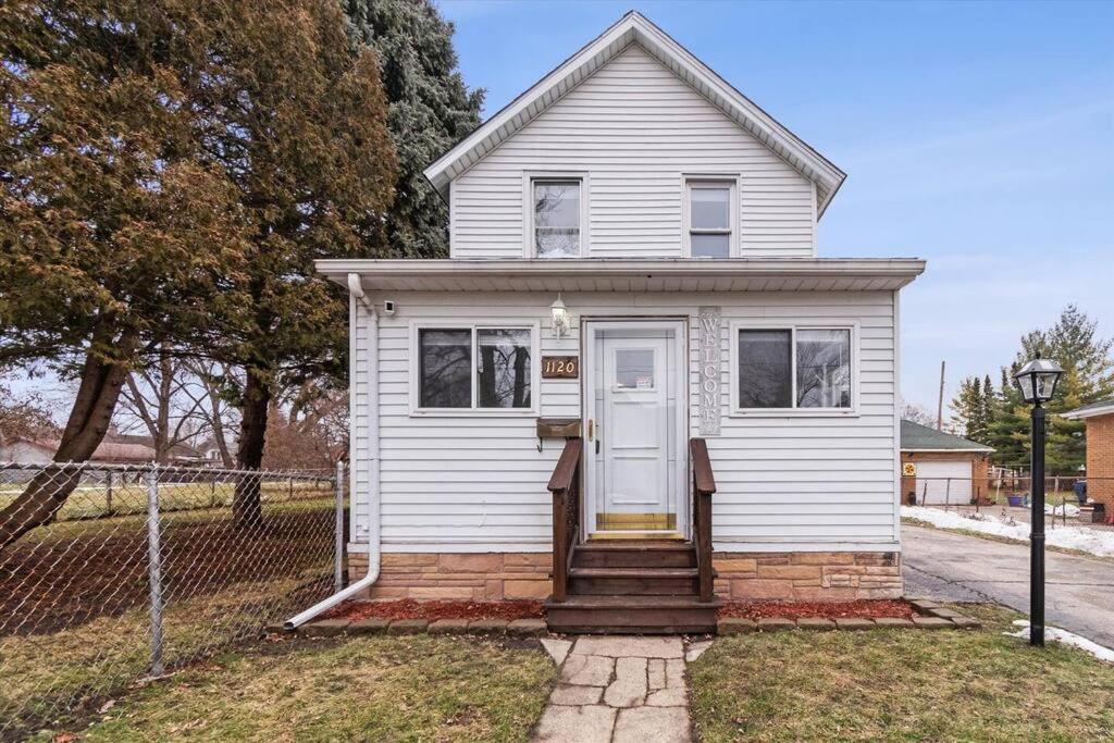 White House Bungalow