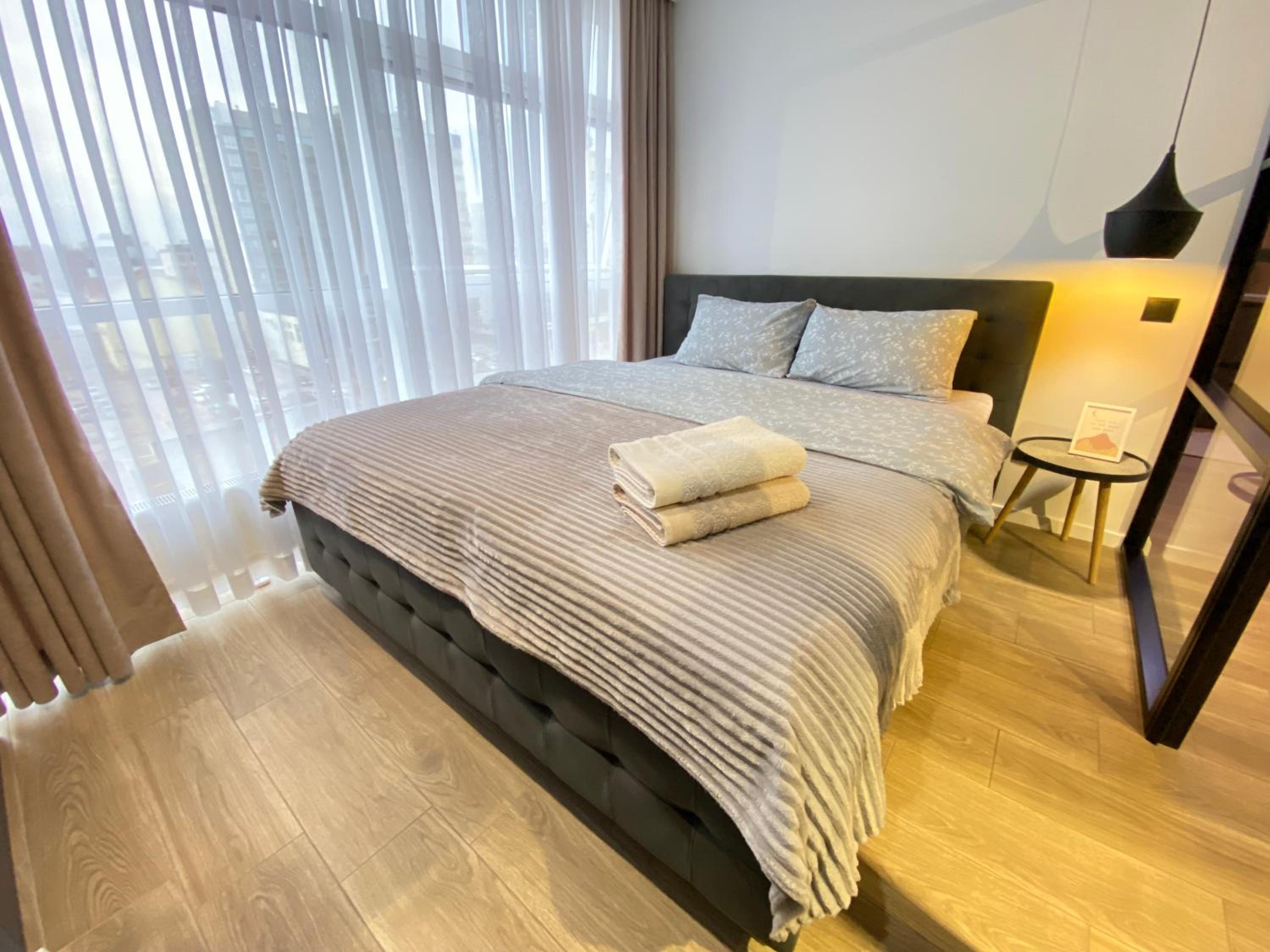 RentNow Panorama View Apartment in Center of Chișinău view 3