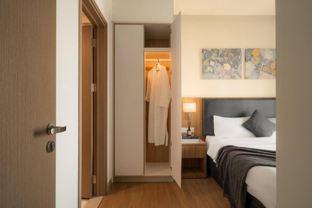 Zenity Apartel Dist 1 by SSens