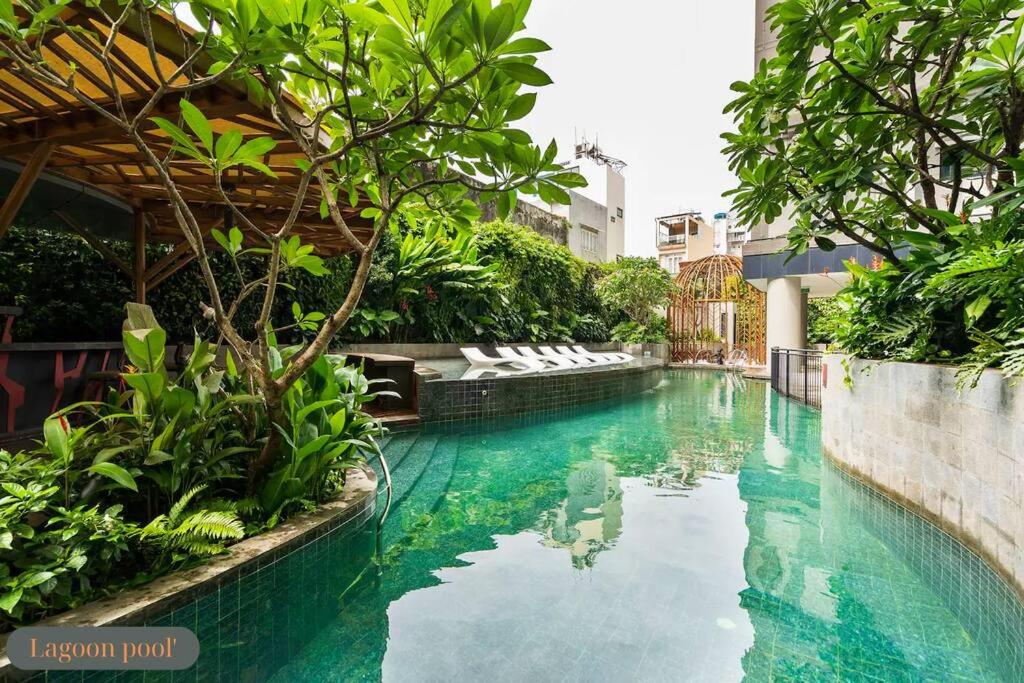 Zenity Apartel Dist 1 by SSens