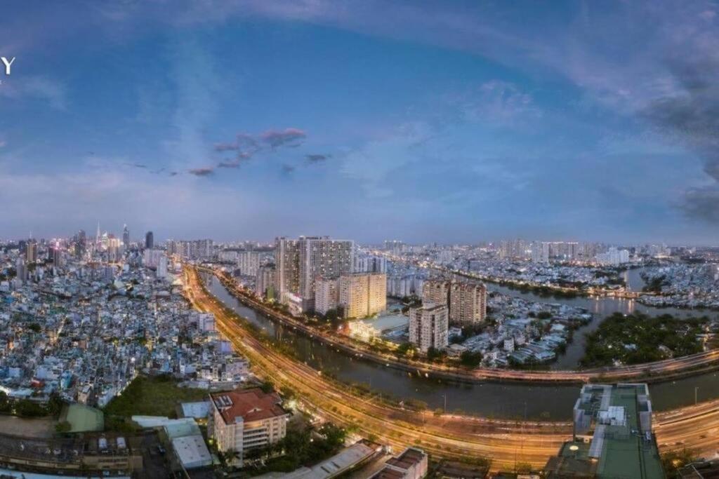 Zenity Apartel Dist 1 by SSens