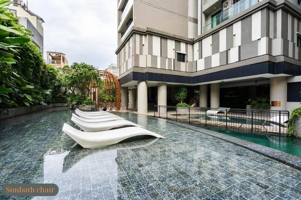 Zenity Apartel Dist 1 by SSens