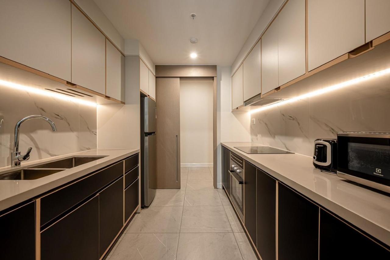 Zenity Apartel Dist 1 by SSens