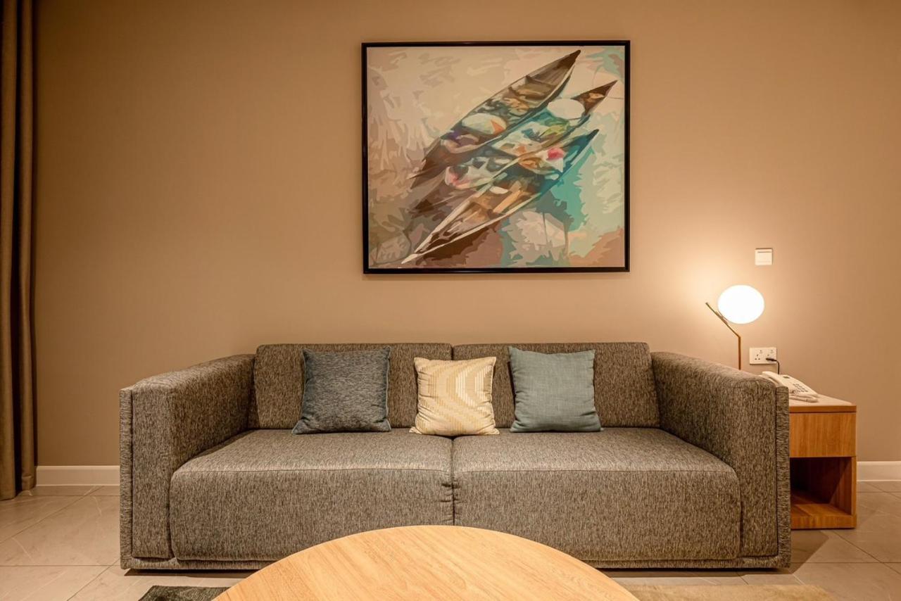 Zenity Apartel Dist 1 by SSens