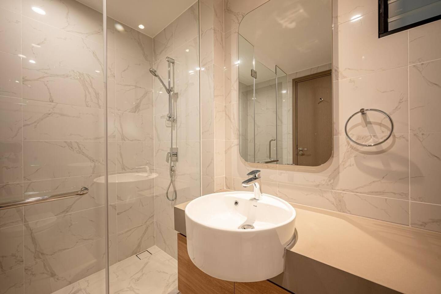 Zenity Apartel Dist 1 by SSens