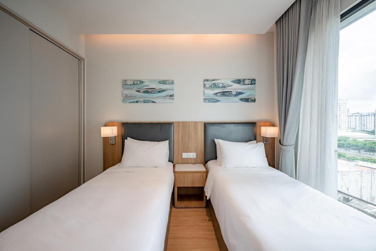 Zenity Apartel Dist 1 by SSens