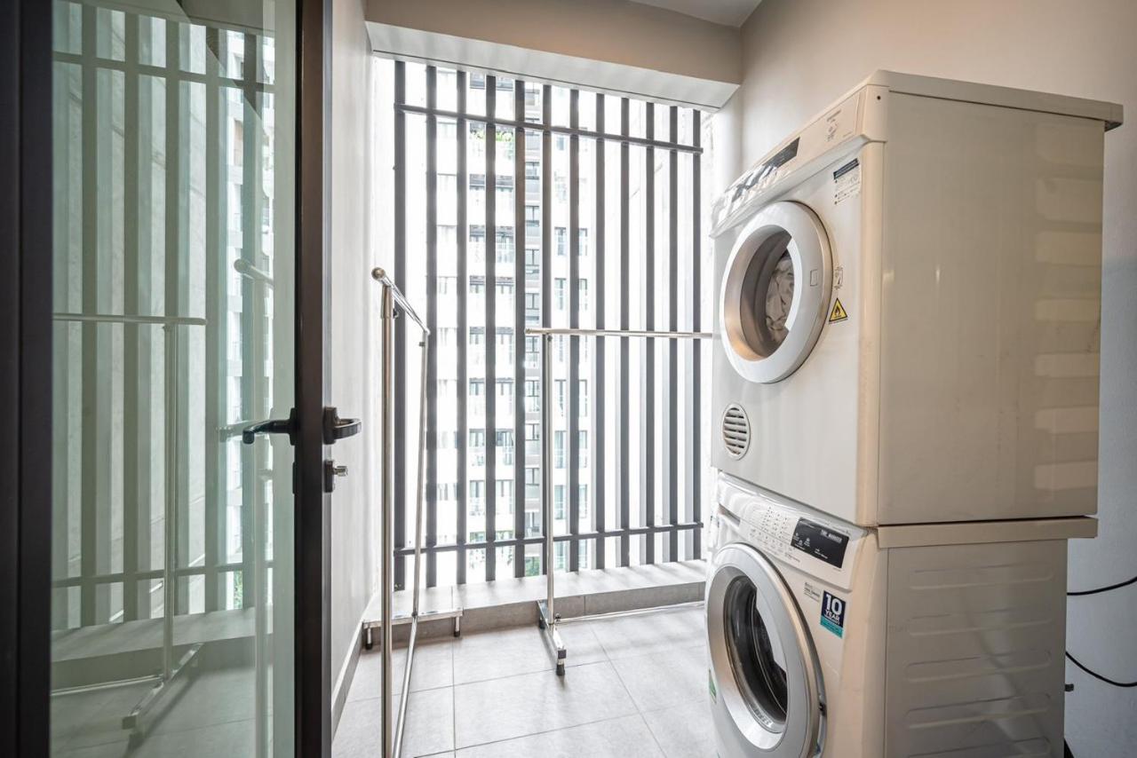 Zenity Apartel Dist 1 by SSens