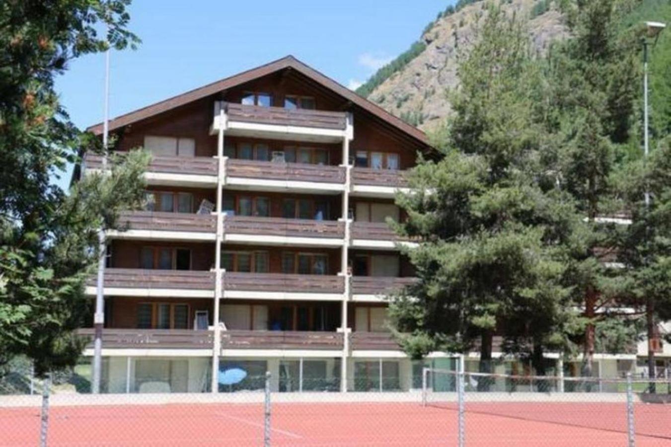 Monte Rosa Apartments Täsch