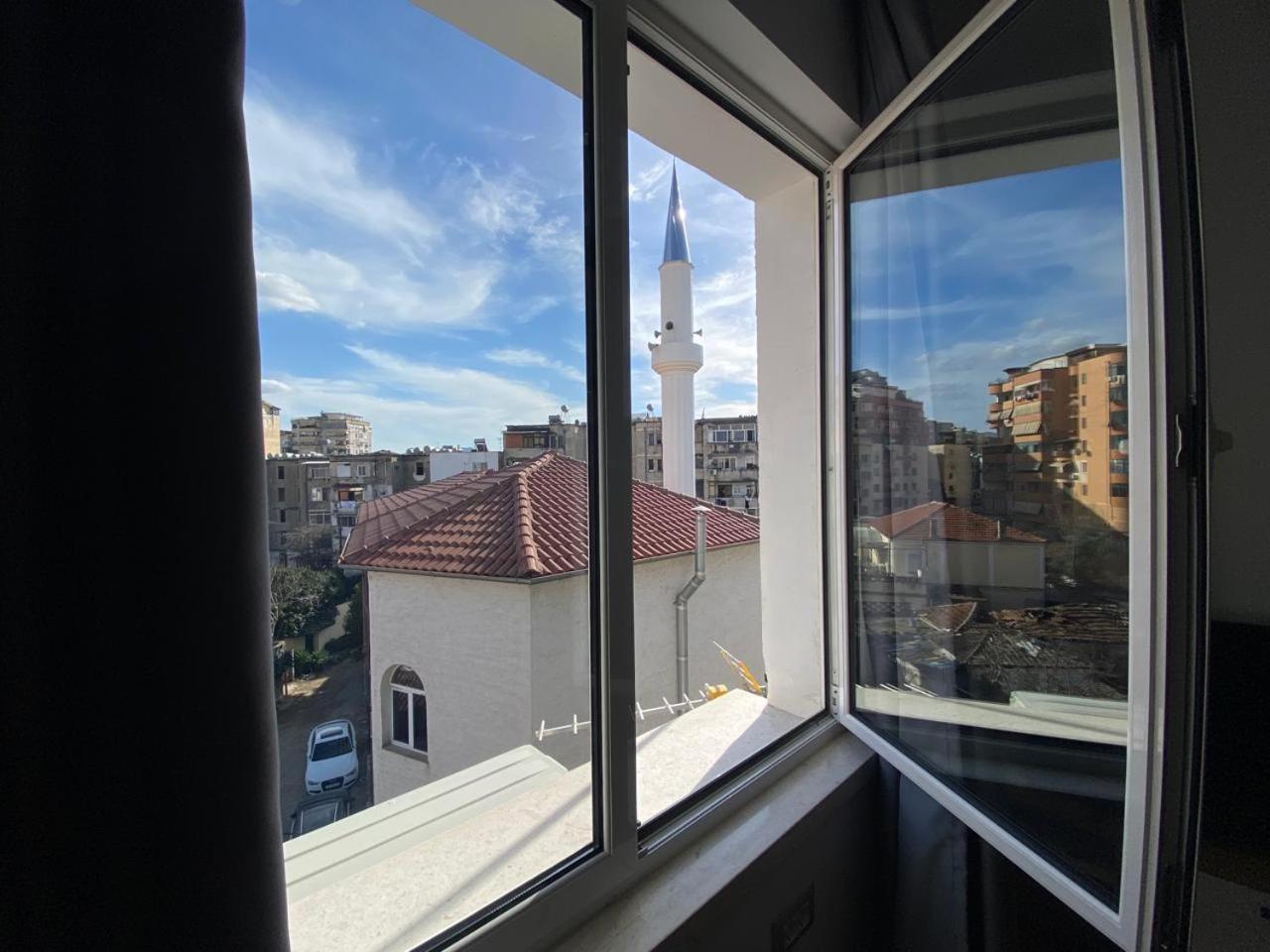 Tirana Elegant Apartment