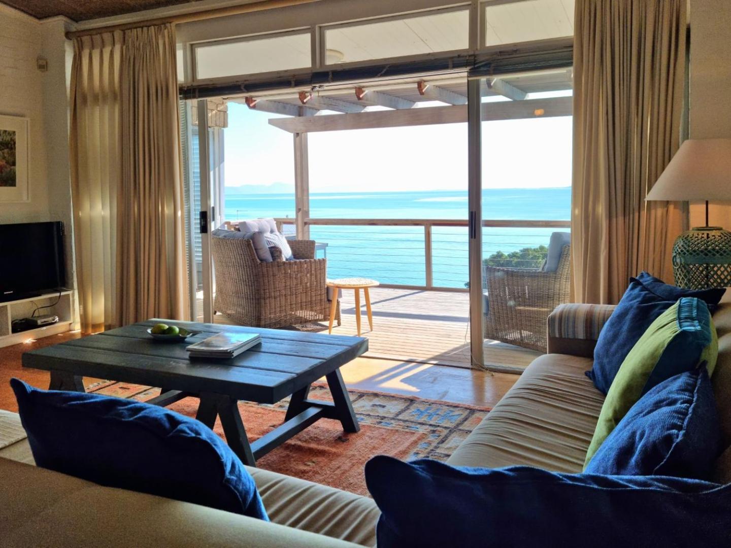 '75 Protea' 4 Bedroom Holiday Home for 8 with Private Pool and Ocean Views view 2