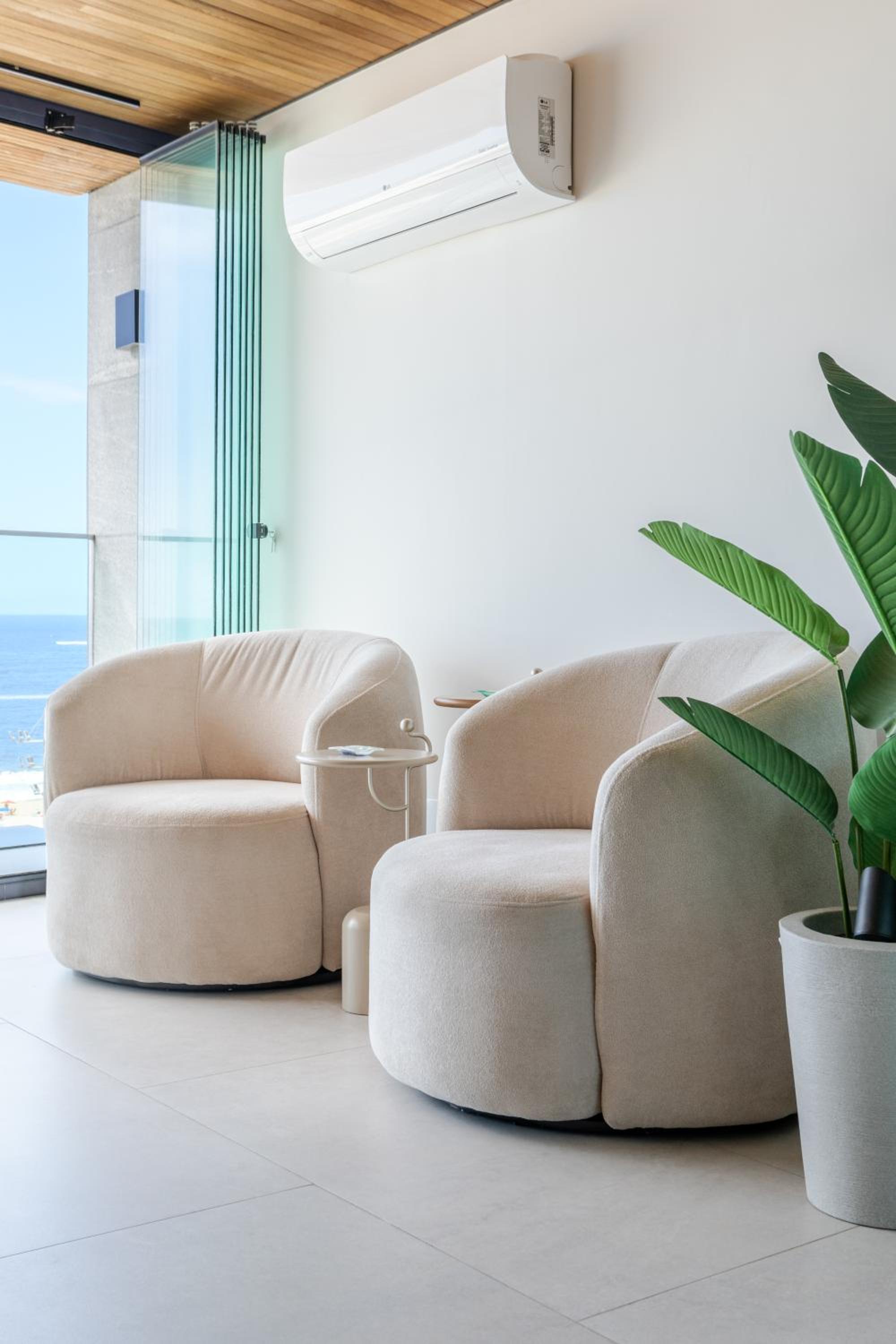 Apto Lux Atlantica Frente Praia Copacabana