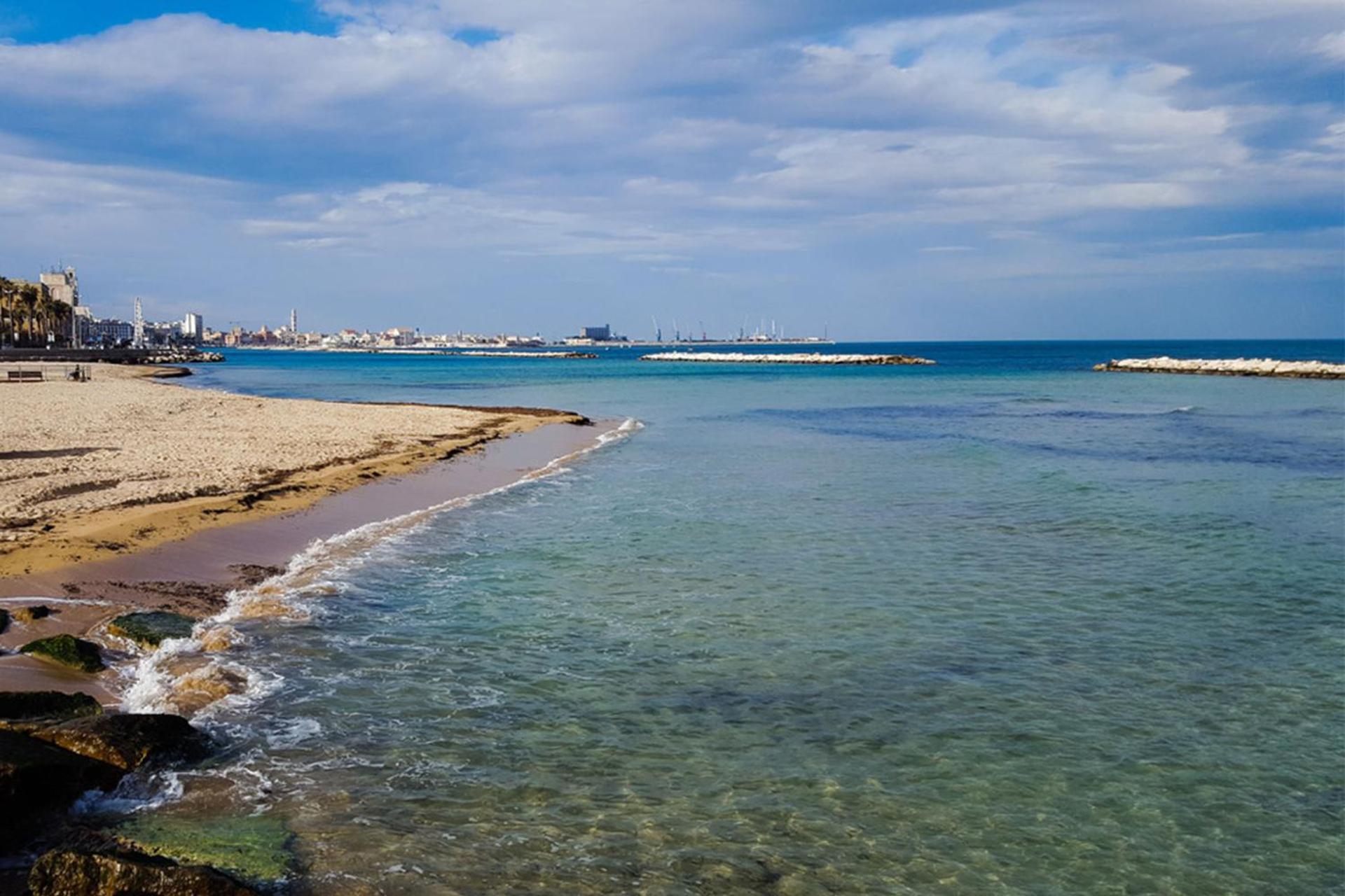 Appartamento centrale vista mare Benny's apartment view 3
